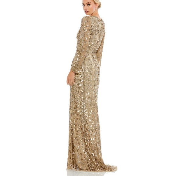 ๐HP๐MAC DUGGAL EMBELLISHED FRONT SLIT LONG SLEEVE GOWN. Size 4 and 6 - Picture 3 of 17
